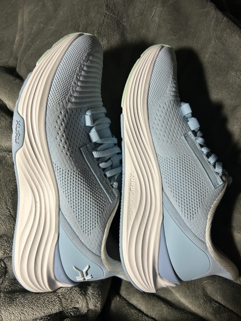 Kuru Women’s NWOB Atom 2 Gray W/Blue & Silver Accents Athletic Shoes, Sz 7.5 - Picture 2 of 9